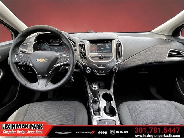 2017 Chevrolet Cruze LT Auto