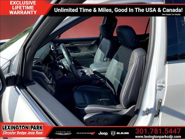 2024 GMC Acadia FWD Denali