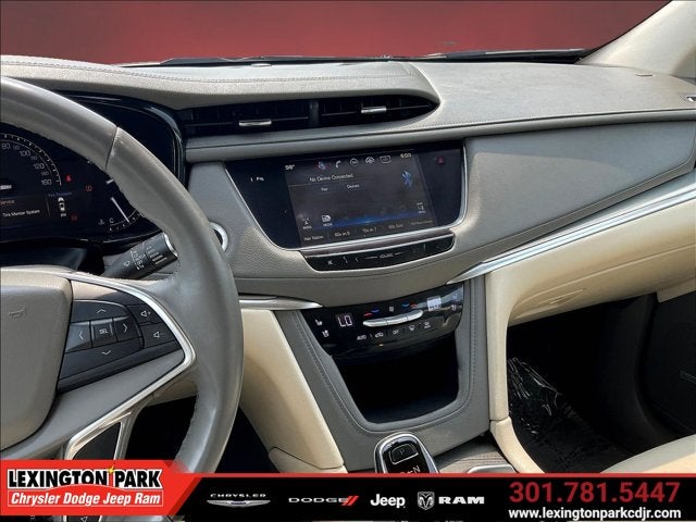 2018 Cadillac XT5 Premium Luxury