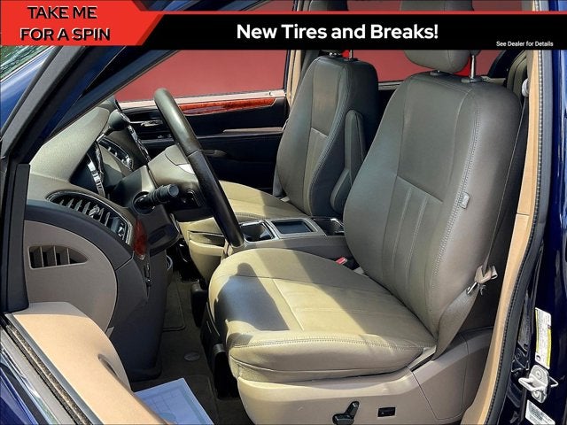 2015 Chrysler Town & Country Touring