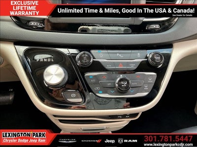 2020 Chrysler Pacifica Touring L