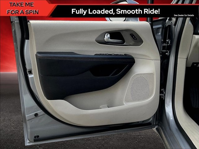 2020 Chrysler Pacifica Touring L