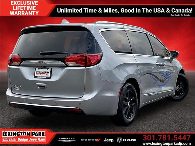 2020 Chrysler Pacifica Touring L