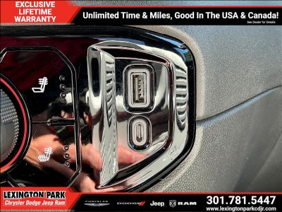 2022 Chevrolet Silverado 1500 4WD Crew Cab Short Bed LT with 2FL