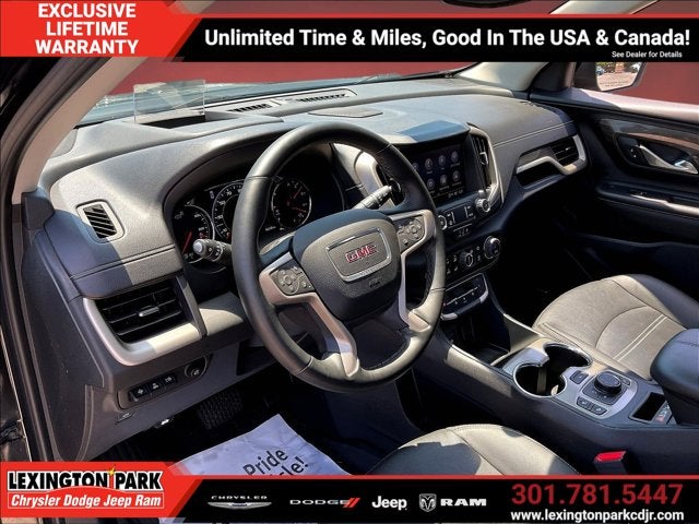 2023 GMC Terrain AWD Denali