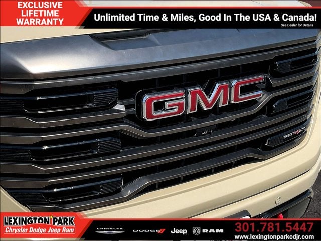 2022 GMC Sierra 1500 4WD Crew Cab Short Box AT4X