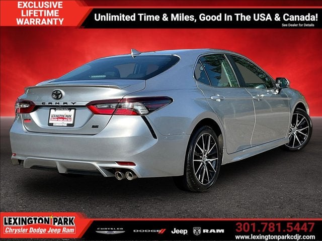 2022 Toyota Camry SE