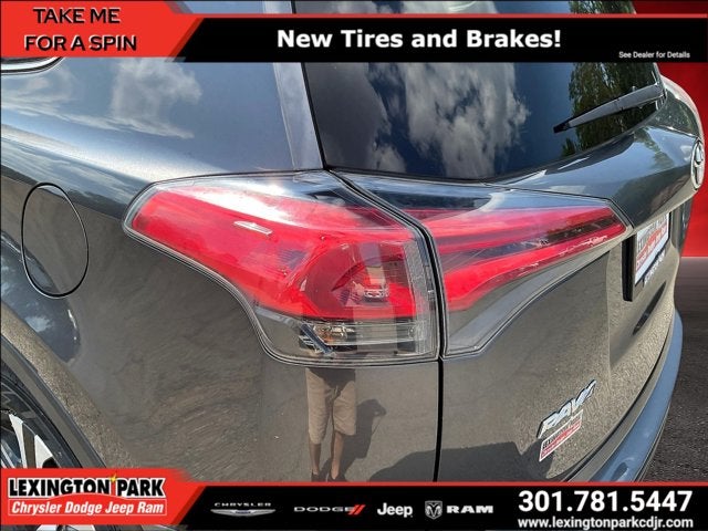 2017 Toyota RAV4 LE