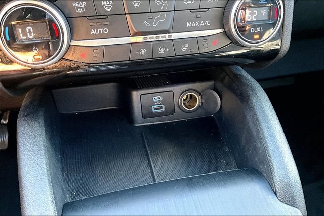 2021 Ford Escape SE Hybrid