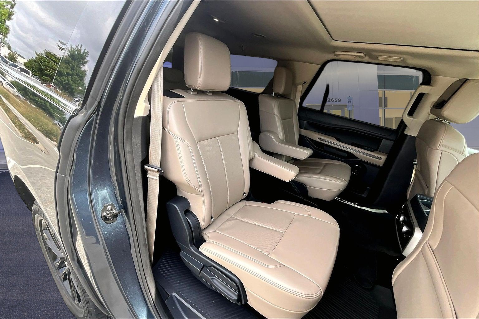 2023 Ford Expedition Max XLT