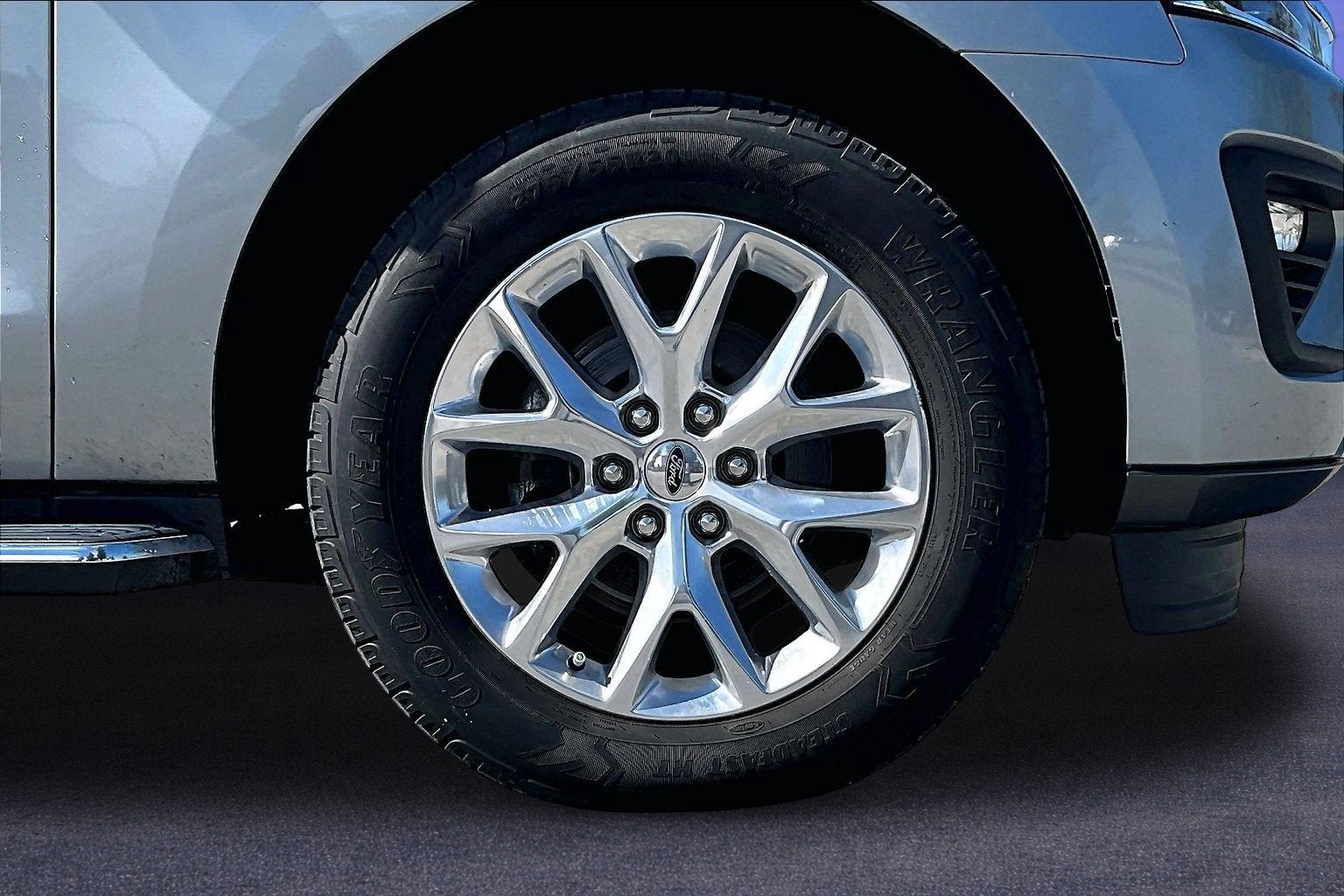 2020 Ford Expedition XLT