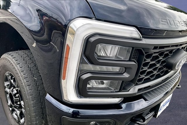 2024 Ford Super Duty F-350 SRW XLT