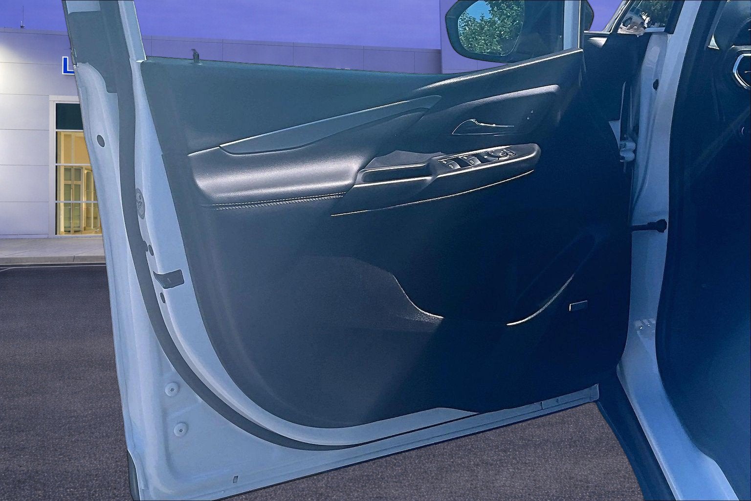 2023 Chevrolet Bolt EV 2LT