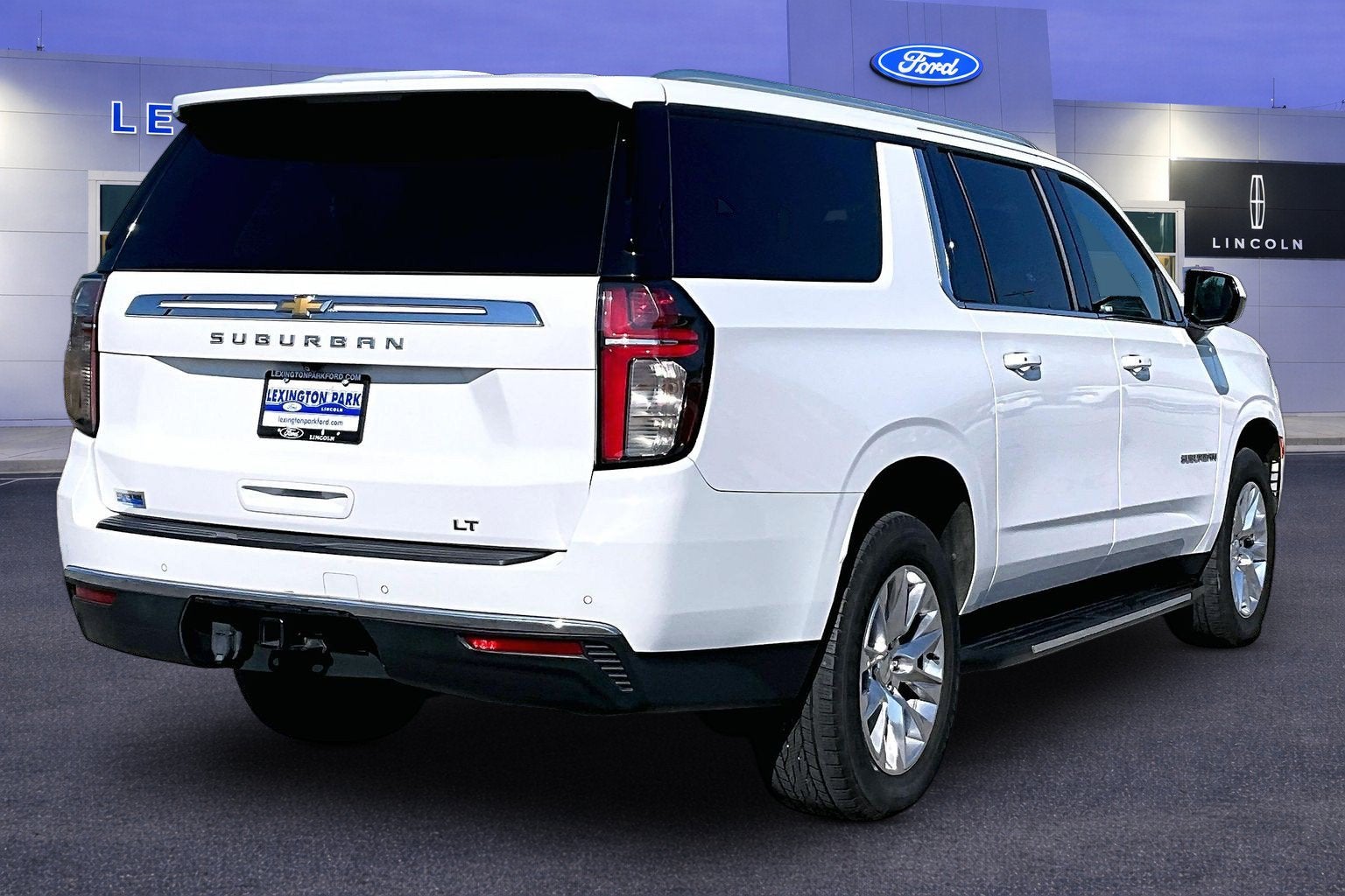 2021 Chevrolet Suburban LT