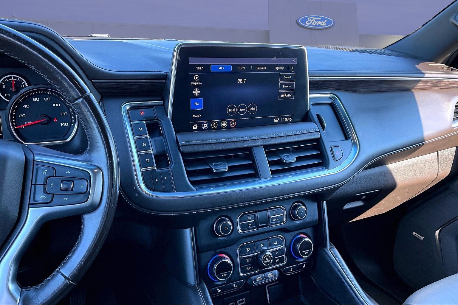 2021 Chevrolet Suburban LT