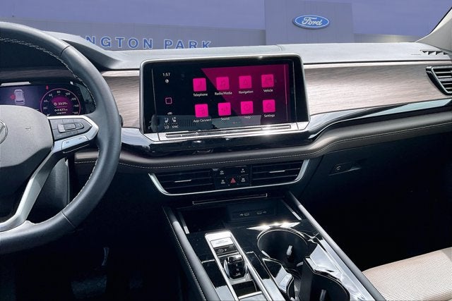 2025 Volkswagen Atlas 2.0T SEL