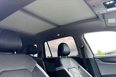 2025 Volkswagen Atlas 2.0T Peak Edition