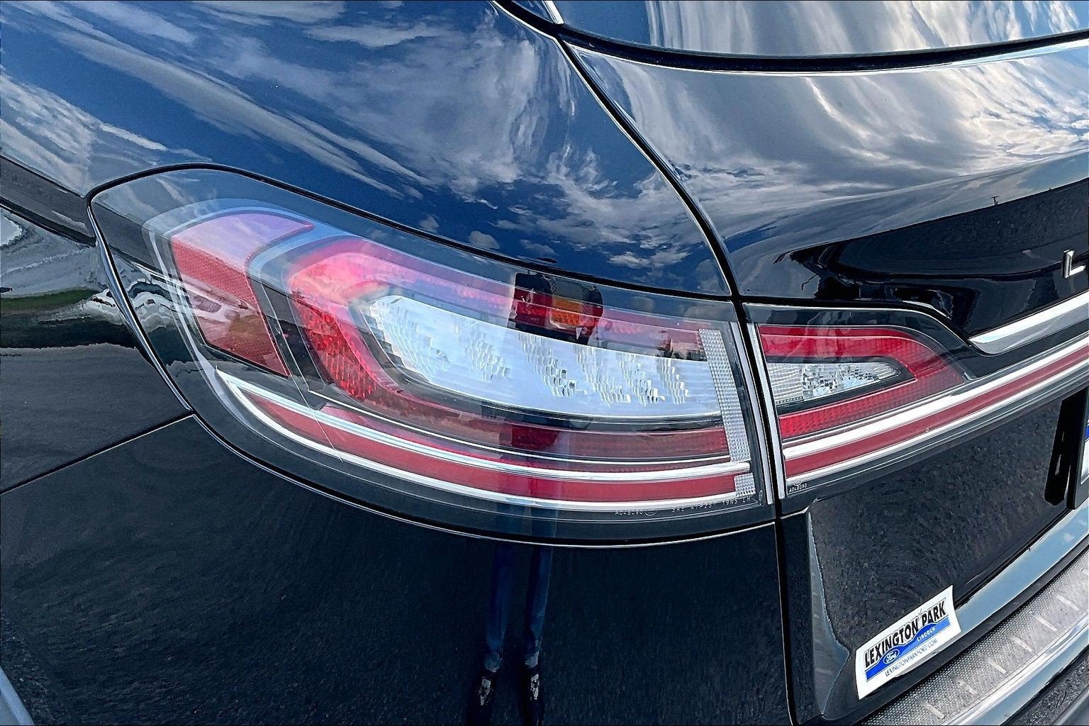 2023 Lincoln Nautilus Standard