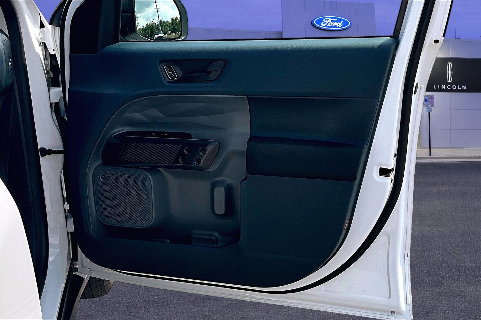2024 Ford Maverick XL