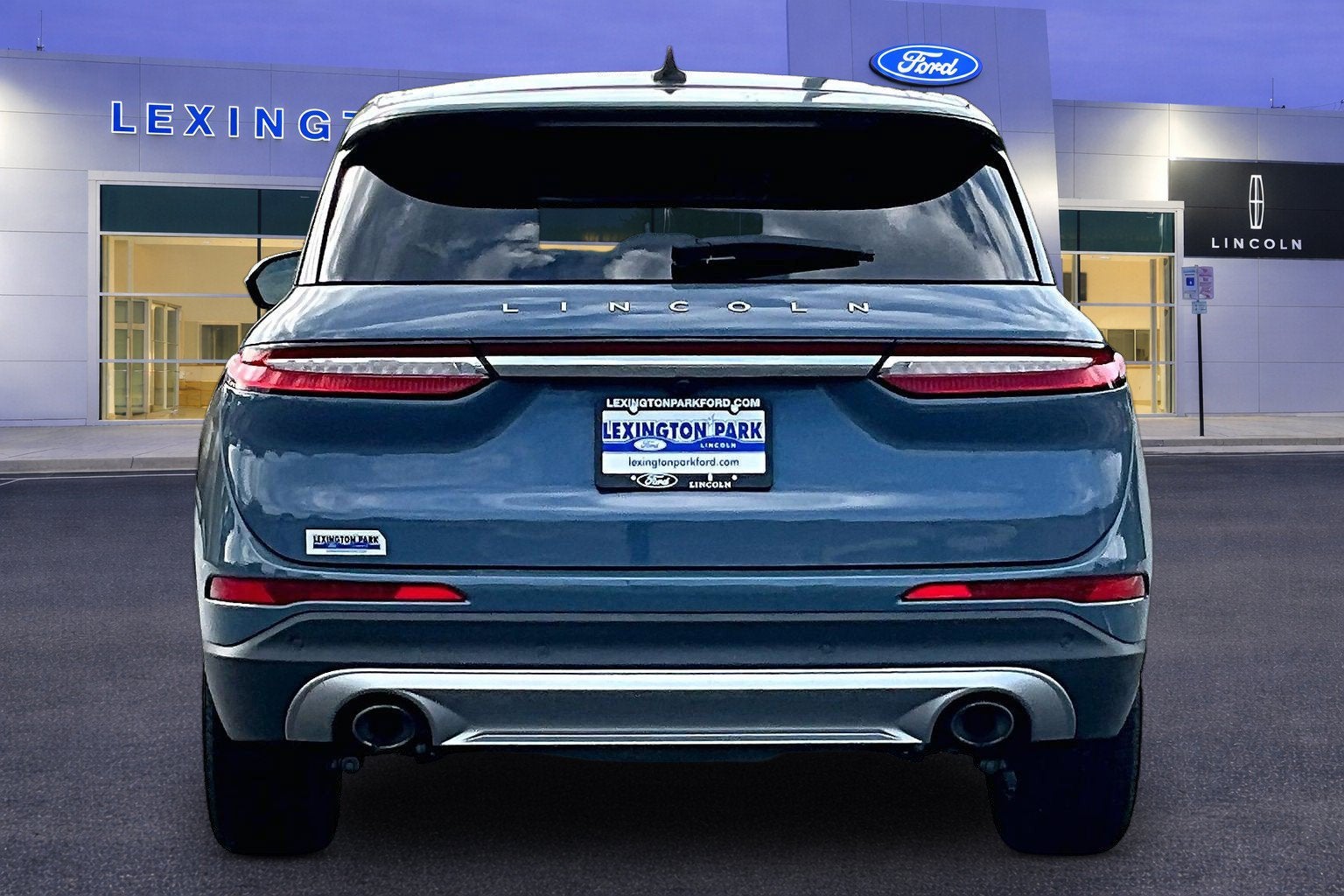 2023 Lincoln Corsair Standard