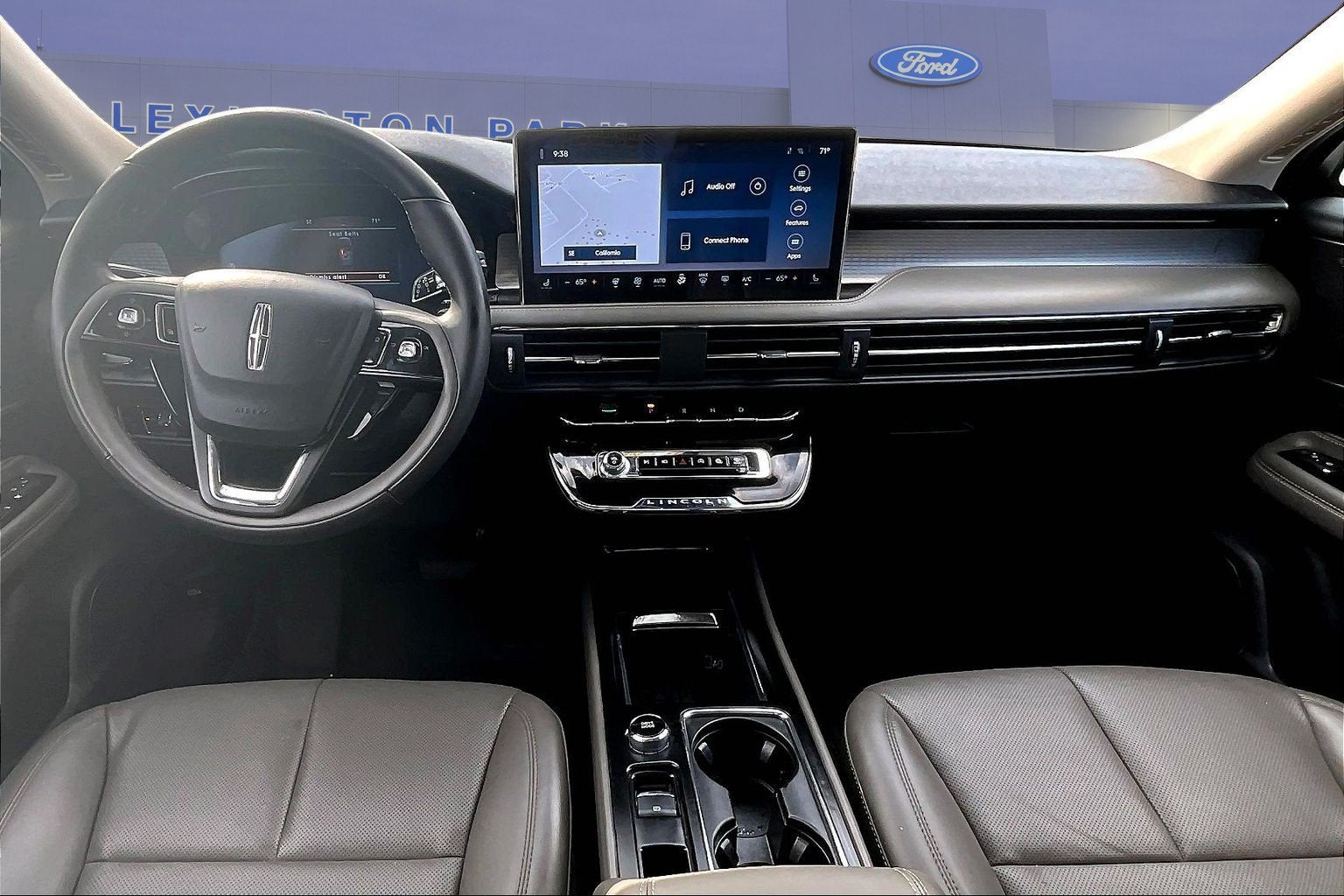 2023 Lincoln Corsair Standard