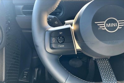 2025 MINI Hardtop 4 Door S Signature Trim
