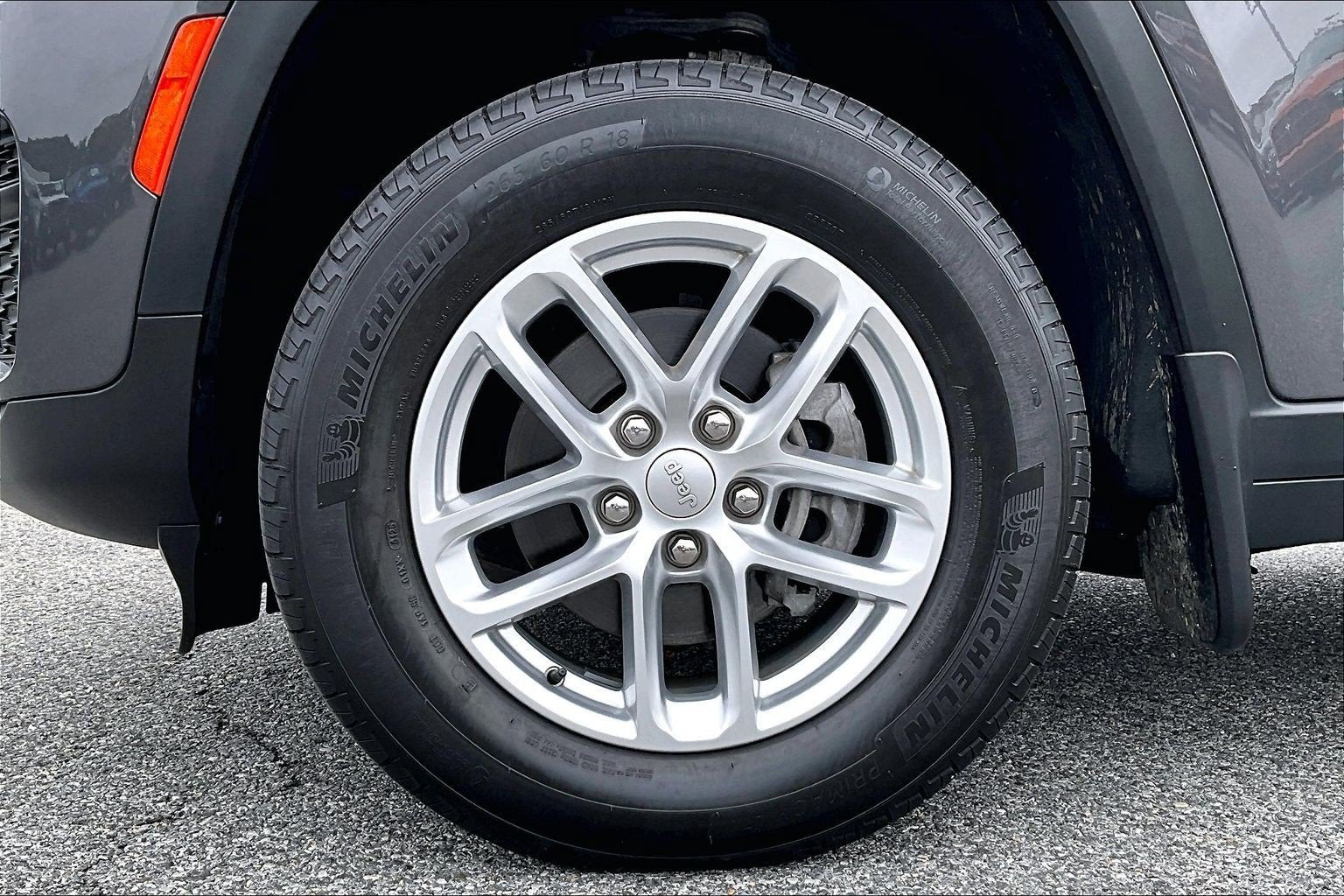 2025 Jeep Grand Cherokee Laredo X 4x4