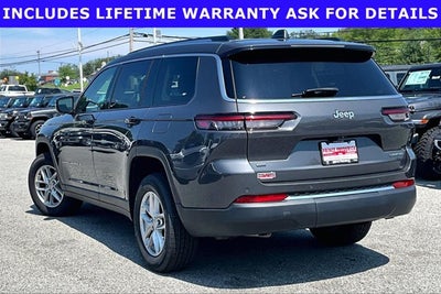 2022 Jeep Grand Cherokee L Laredo 4x2