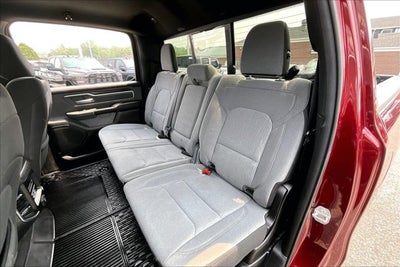 2021 RAM 1500 Big Horn Crew Cab 4x4 5'7' Box