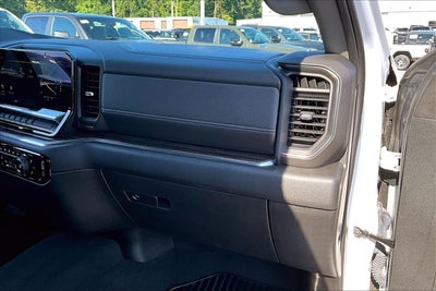 2023 Chevrolet Silverado 1500 4WD Crew Cab Short Bed LT with 2FL
