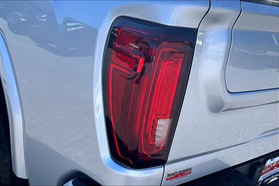 2023 GMC Sierra 2500HD 4WD Crew Cab Standard Bed Denali