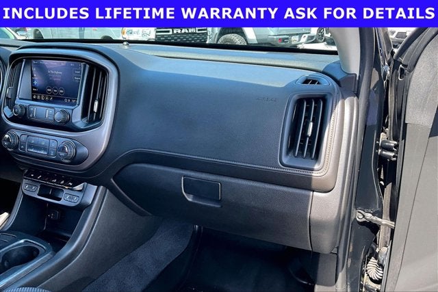 2022 GMC Canyon 4WD Crew Cab Short Box AT4 - Leather