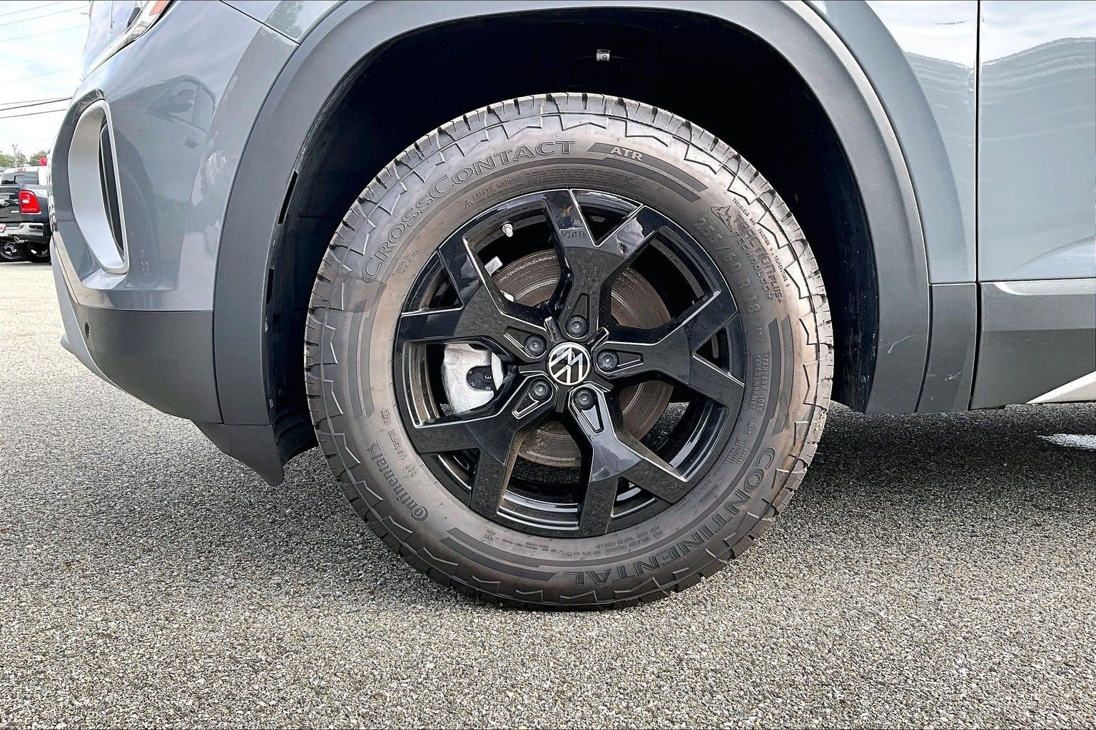 2025 Volkswagen Atlas 2.0T Peak Edition
