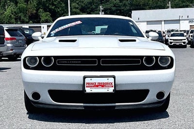 2015 Dodge Challenger SXT
