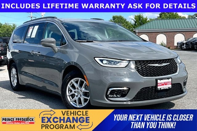 2022 Chrysler Pacifica Touring L