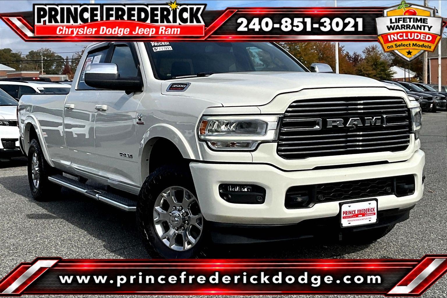 2020 RAM 3500 Laramie Crew Cab 4x4 8' Box