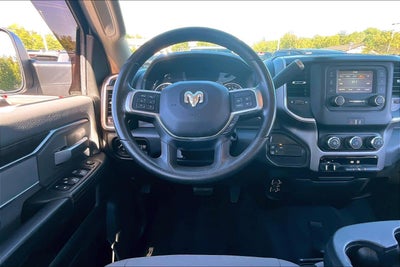 2019 RAM 2500 Big Horn Crew Cab 4x4 8' Box