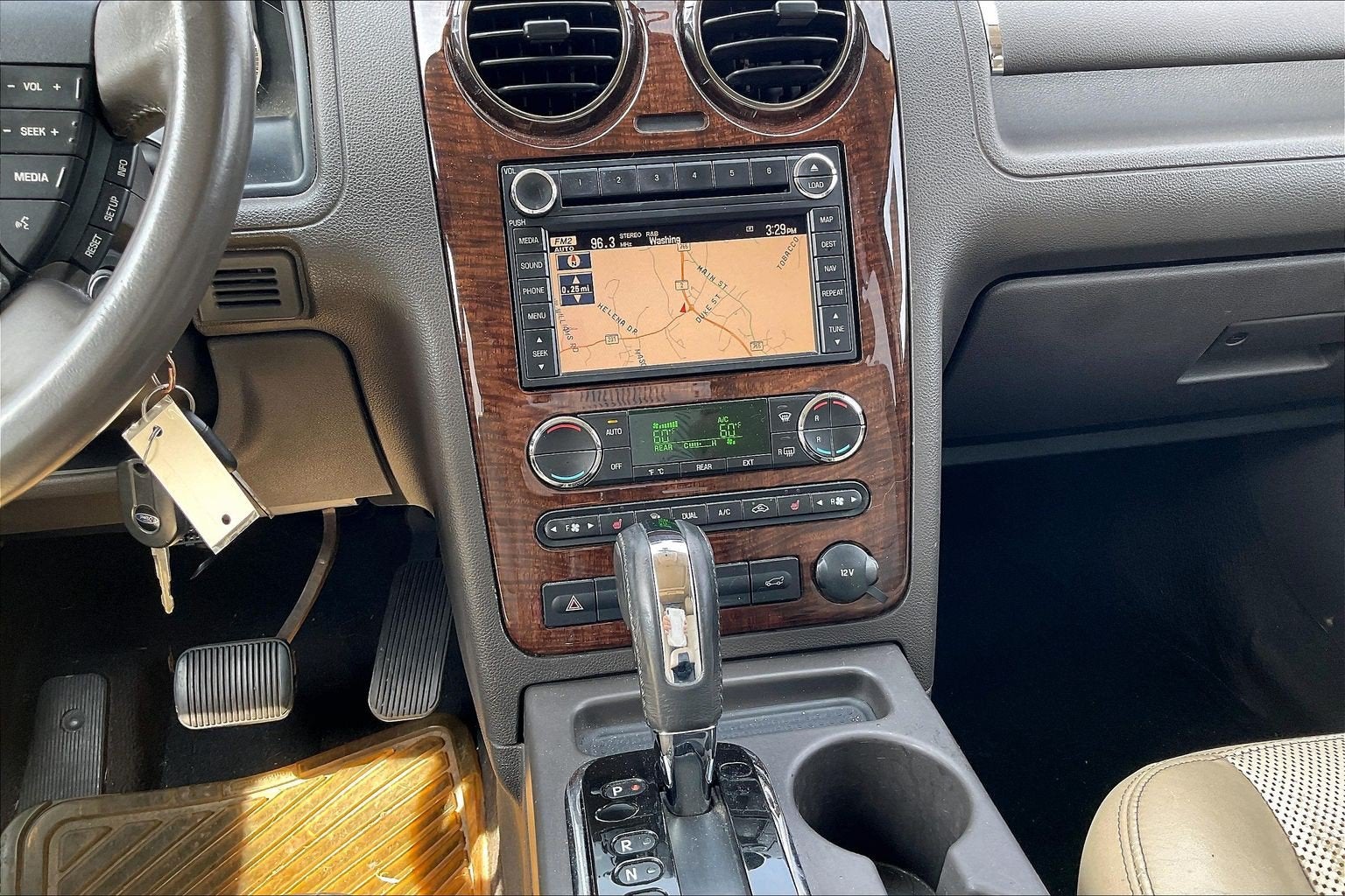2008 Ford Taurus X Eddie Bauer