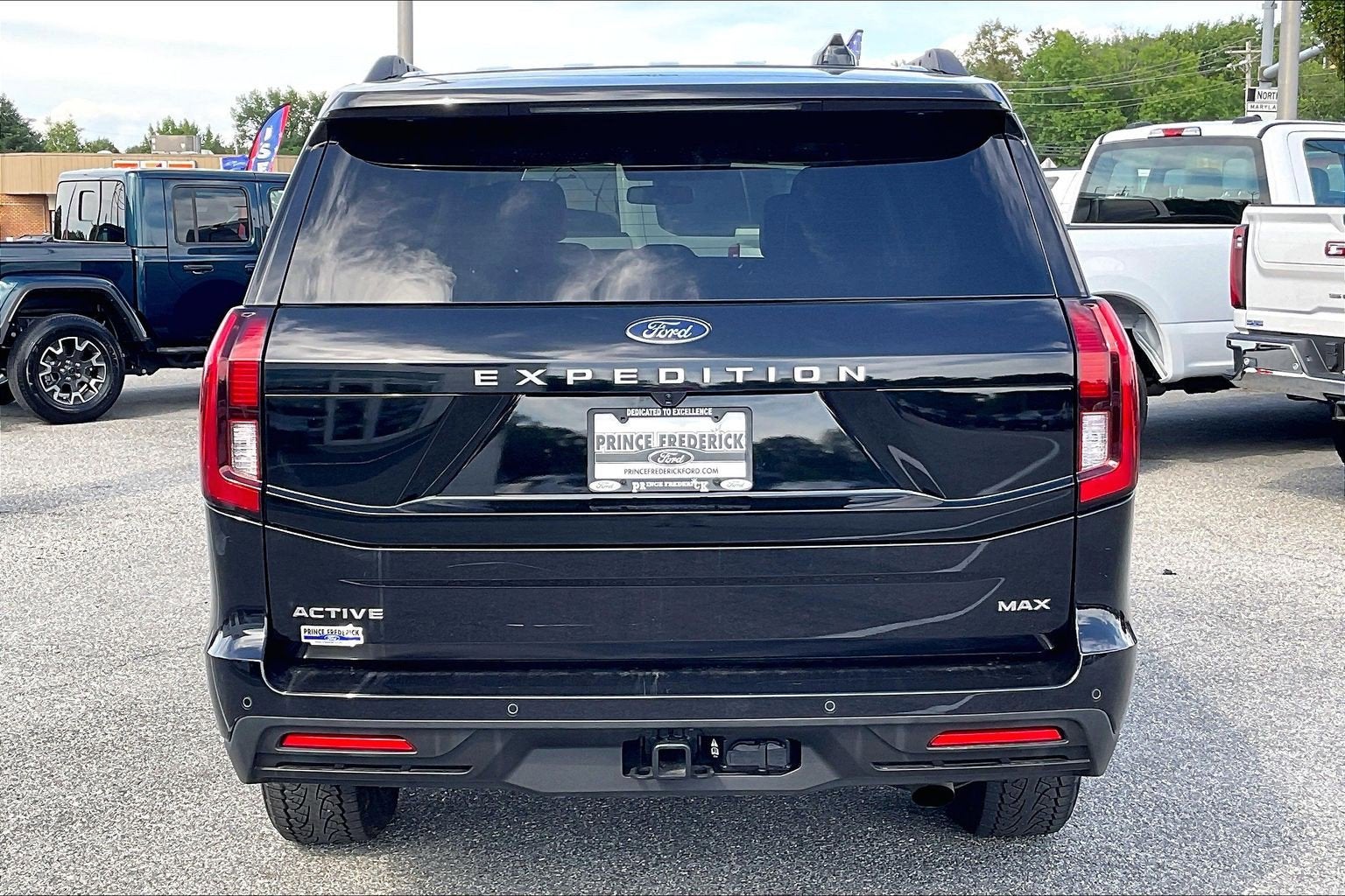 2025 Ford Expedition Max Active