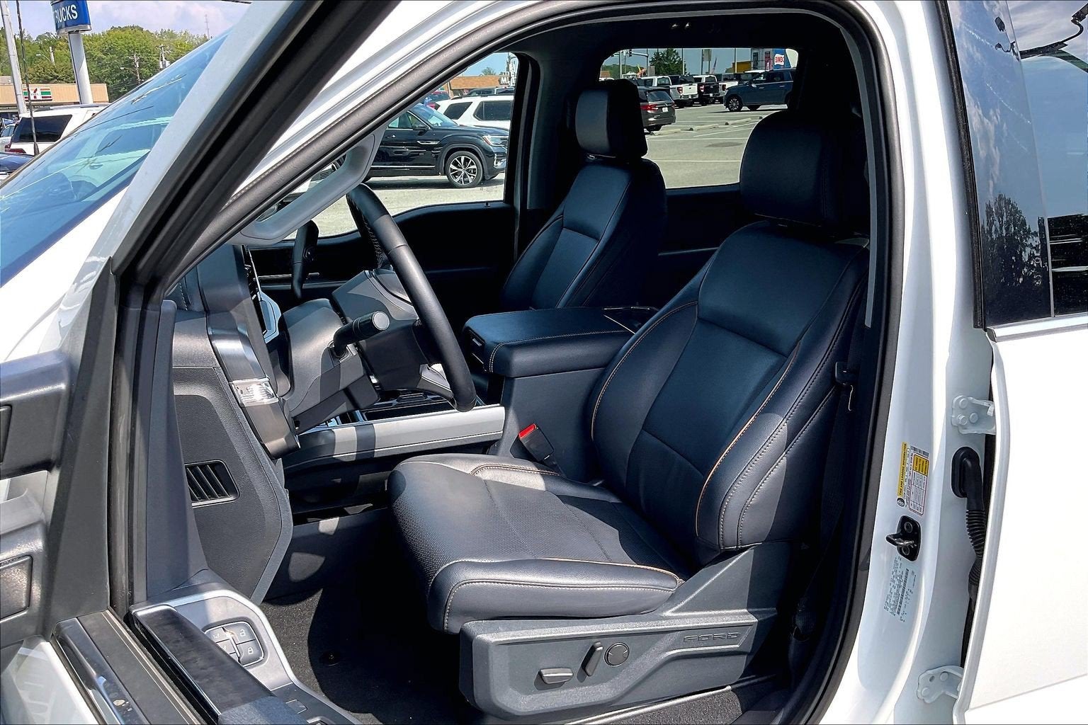 2025 Ford Super Duty F-250 SRW LARIAT