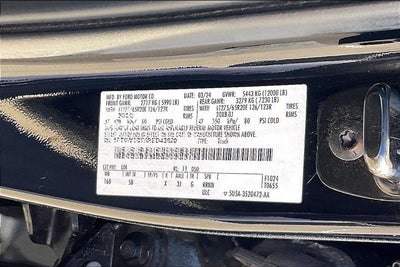 2024 Ford Super Duty F-350 SRW LARIAT