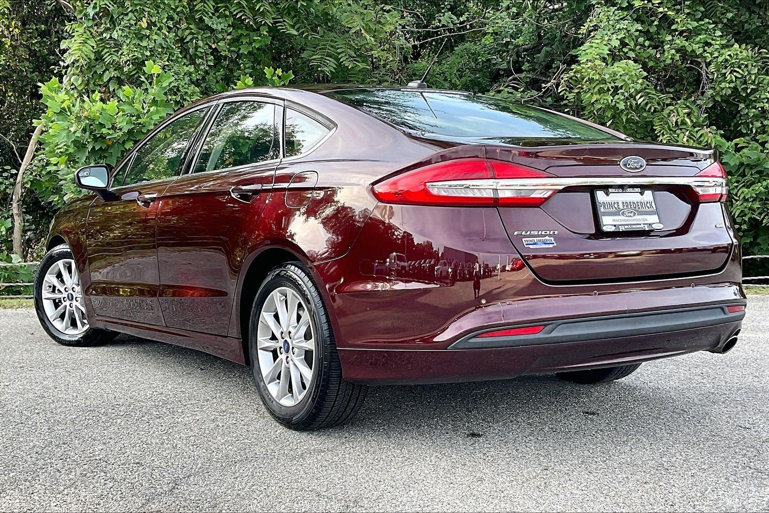 2017 Ford Fusion SE