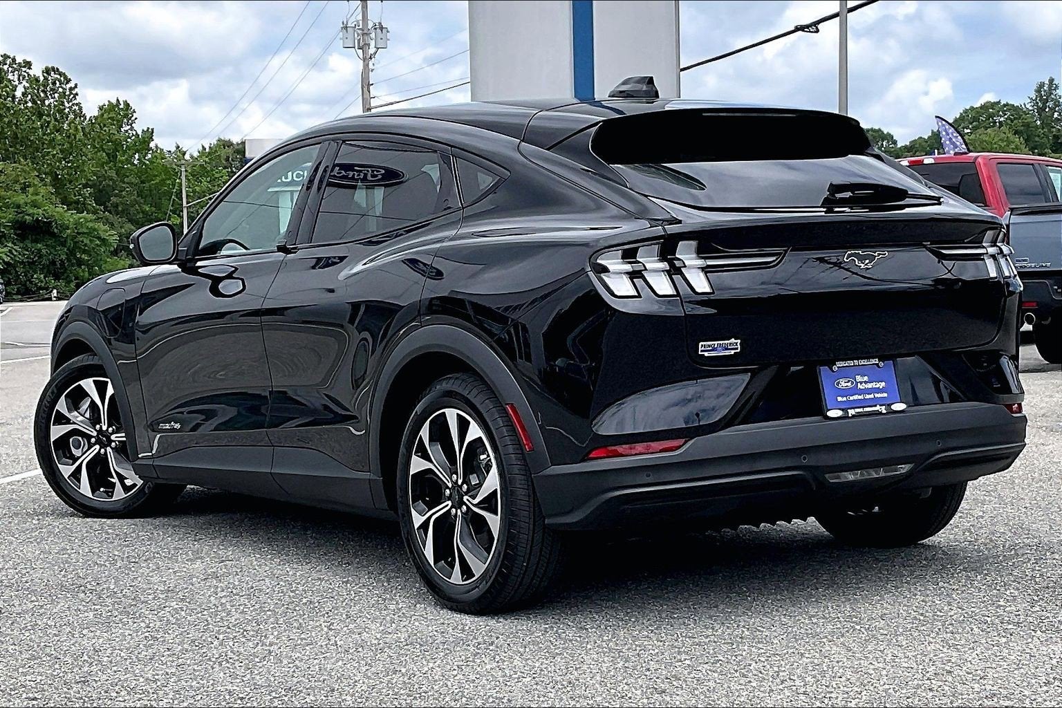 2025 Ford Mustang Mach-E Select