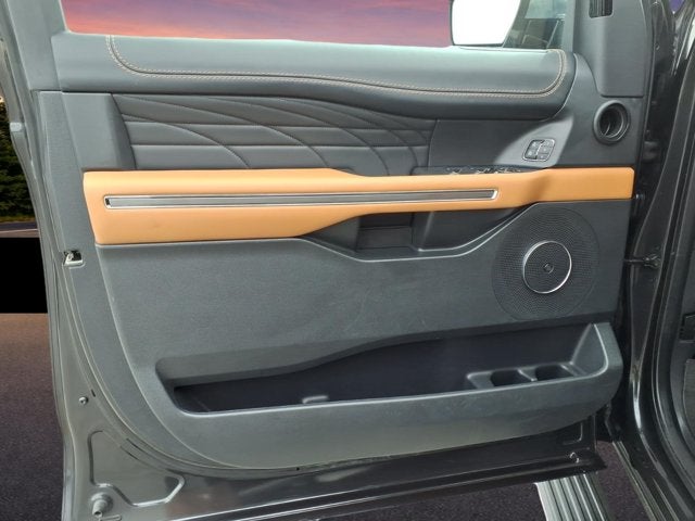 2023 Ford Expedition Max Platinum