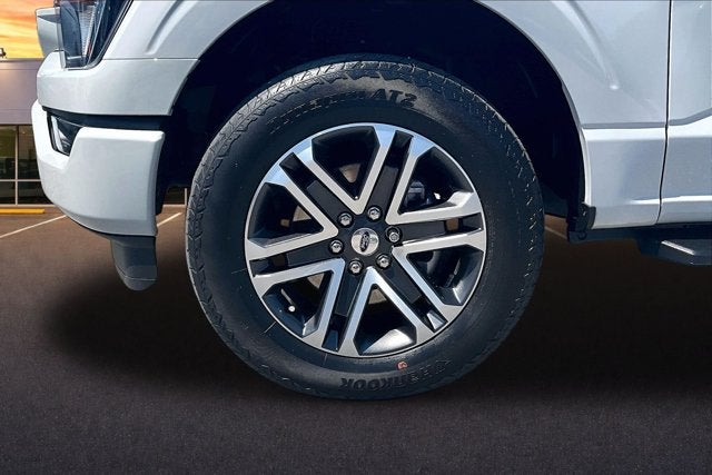 2023 Ford F-150 XL STX