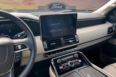 2022 Lincoln Navigator L Reserve