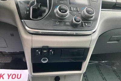 2018 Toyota Sienna XLE Premium