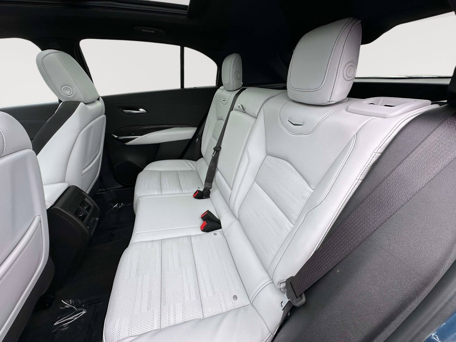 2025 Cadillac XT4 AWD Sport