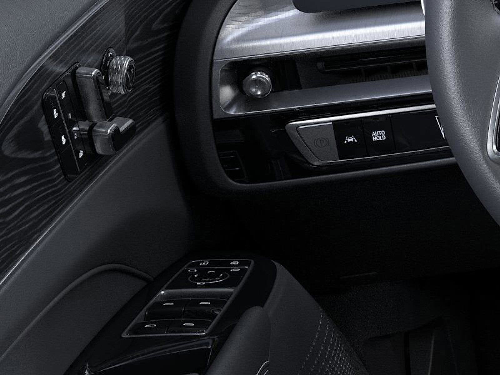 2025 Cadillac LYRIQ Luxury