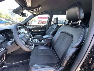 2023 Jeep Grand Cherokee L Altitude 4x4